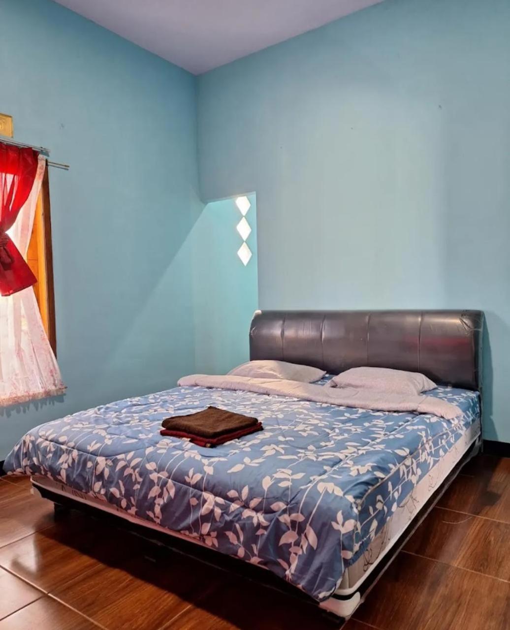 Bromo Edelweis Guest House Проболинго Экстерьер фото